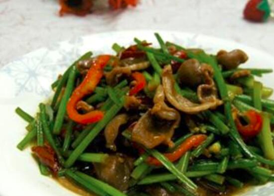 韭菜炒鸡胗怎么做好吃