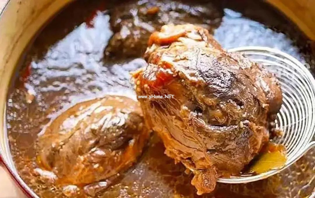 20年秘制“酱牛肉”配方，牢记“3泡3酱”，酱香入味，好吃有嚼劲