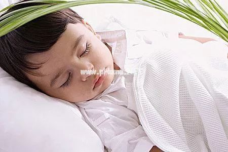 孩子用便秘，来表达情绪！