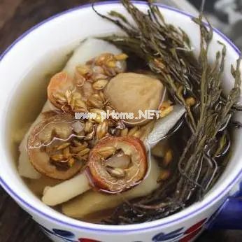 踏青寻宝，可识“草中黄金”？