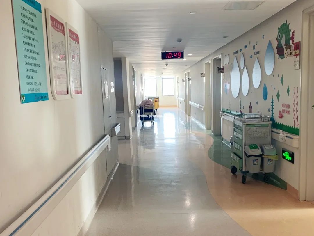 本以为是吃坏肚子，直到孩子突然倒地，双眼上翻，浑身抽搐……