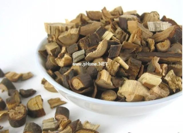 中药虽好，月经期间尽量不要吃，“特殊日子”也要谨慎！