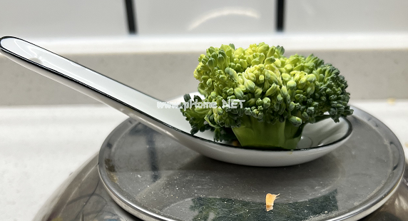 让娃很会拉屎的食物大比拼，香蕉居然没上榜，火龙果才排最后一名