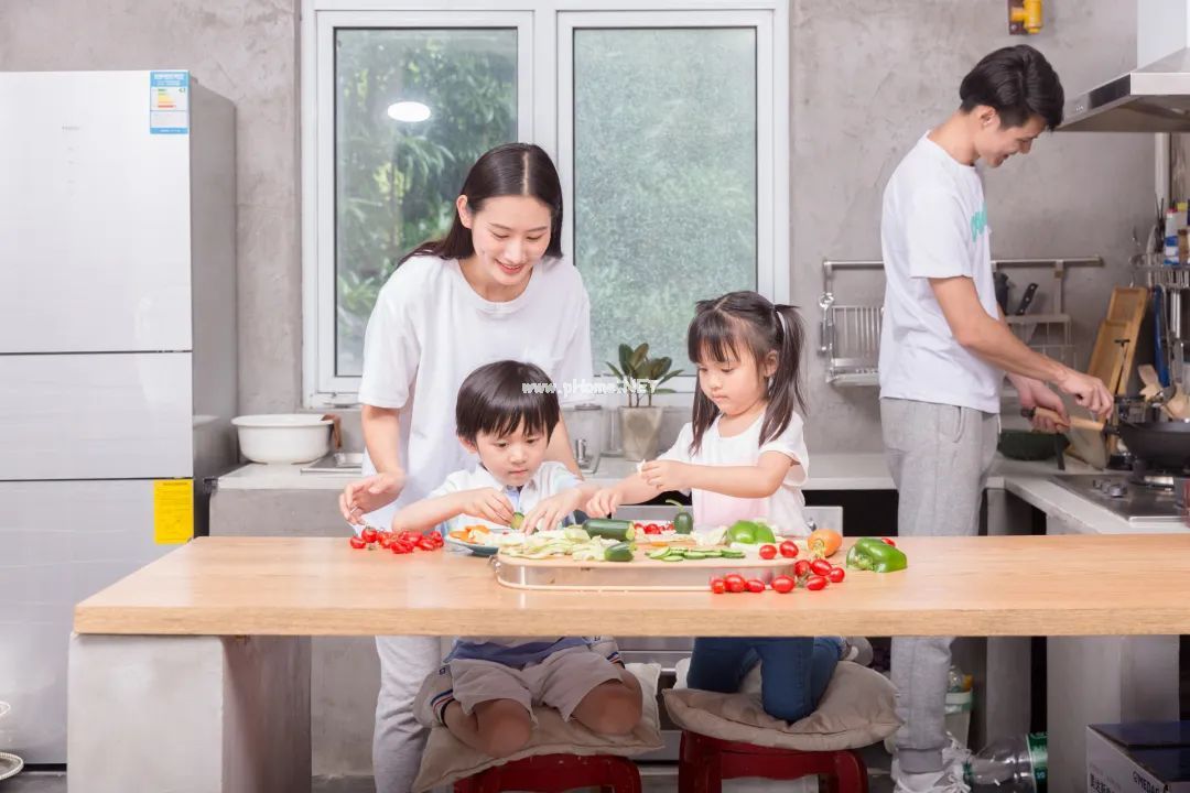 教小学生做饭！中医父母这样做，让孩子一生受益！