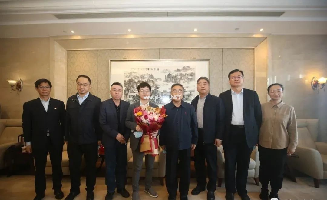 重磅！张伯礼赴上海指导抗疫，媒体为何集体沉寂？