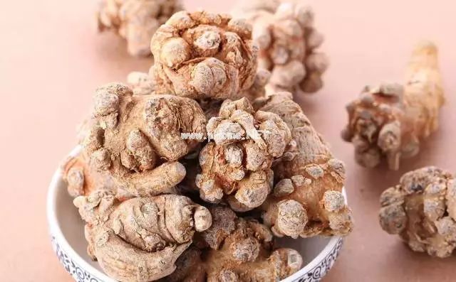 中药虽好，月经期间尽量不要吃，“特殊日子”也要谨慎！